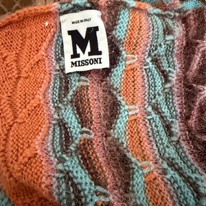 MISSONI Cozy Ribbed Knit Scarf in Camel Very Good Condition